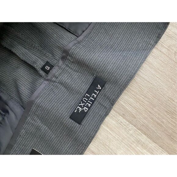 Atelier Luxe NWT Gray Pinstripe Dress Straight Leg Pants, Sz 10, MSRP $98 - Picture 6 of 10
